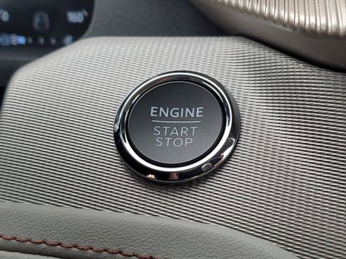 New 2026 Ford Explorer Active image 14