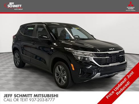 Used 2026 Kia Seltos LX AWD/4WD image 1