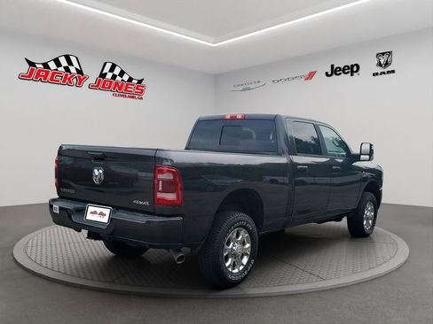 Used 2024 RAM 2500 Laramie w/ Safety Group AWD/4WD image 7