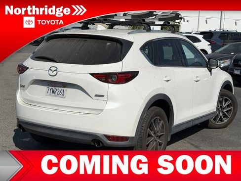 Used 2017 MAZDA CX-5 Grand Touring FWD image 4