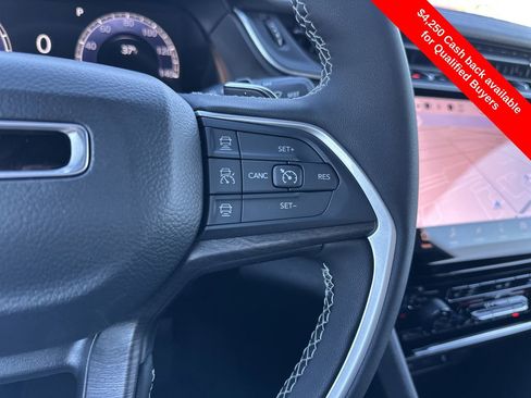 New 2025 Jeep Grand Cherokee Limited image 10