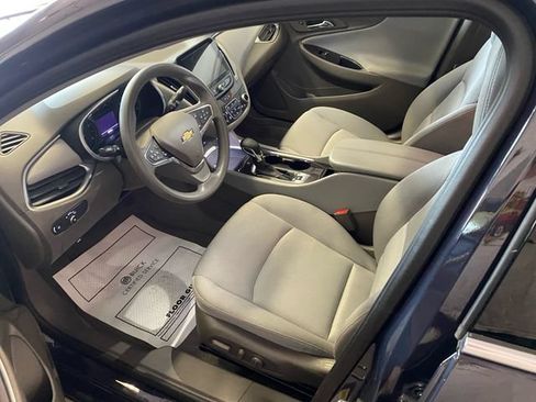Used 2025 Chevrolet Malibu LT FWD image 10