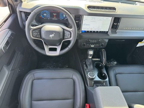 New 2026 Ford Bronco Badlands AWD/4WD image 12