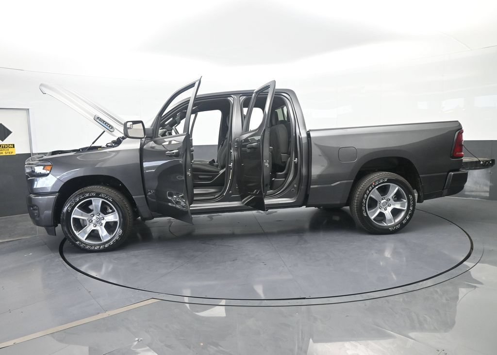 Used 2026 RAM 1500 Express RWD image 67
