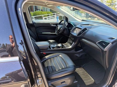 Used 2020 Ford Edge SEL w/ Convenience Package AWD/4WD image 10