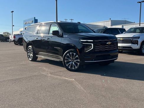 New 2026 Chevrolet Suburban High Country w/ Sun And Tow Package image 2