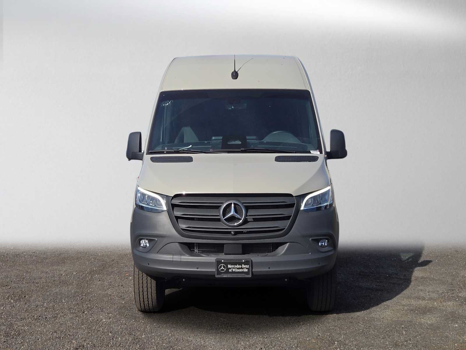 Used 2026 Mercedes-Benz Sprinter 2500 image 8