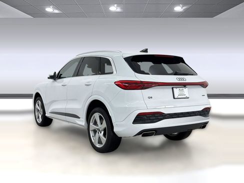 New 2025 Audi Q5 Premium Plus image 3