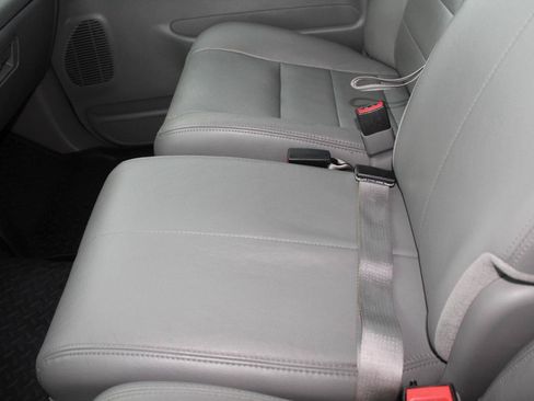 Used 2005 Ford F350 Lariat AWD/4WD image 56