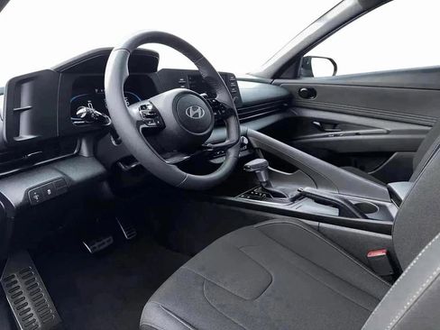 New 2026 Hyundai Elantra Sport image 15