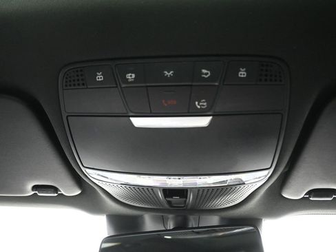 Used 2020 Mercedes-Benz GLC 43 AMG 4MATIC image 33