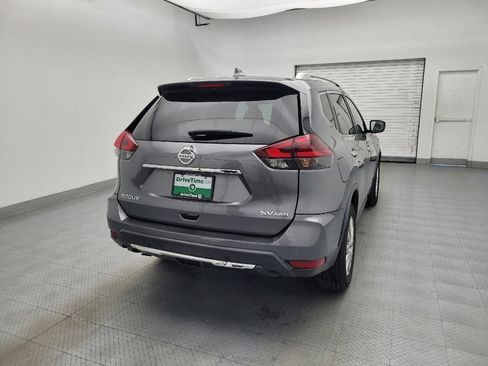 Used 2020 Nissan Rogue SV image 7