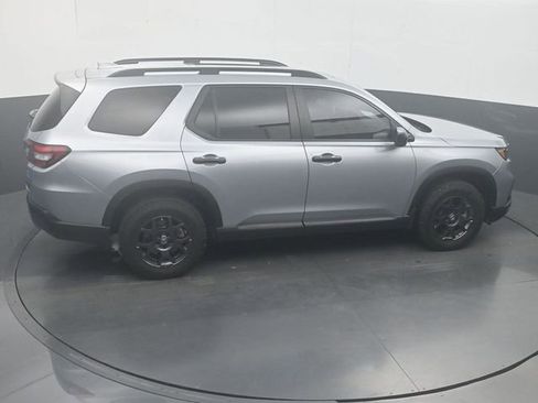 Used 2024 Honda Pilot TrailSport image 26