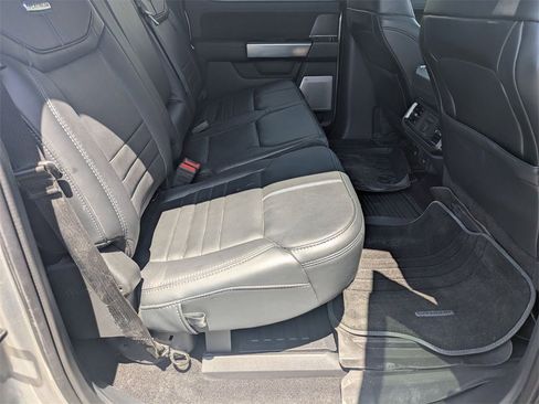 Used 2024 Ford F150 Platinum w/ Equipment Group 702A High image 29