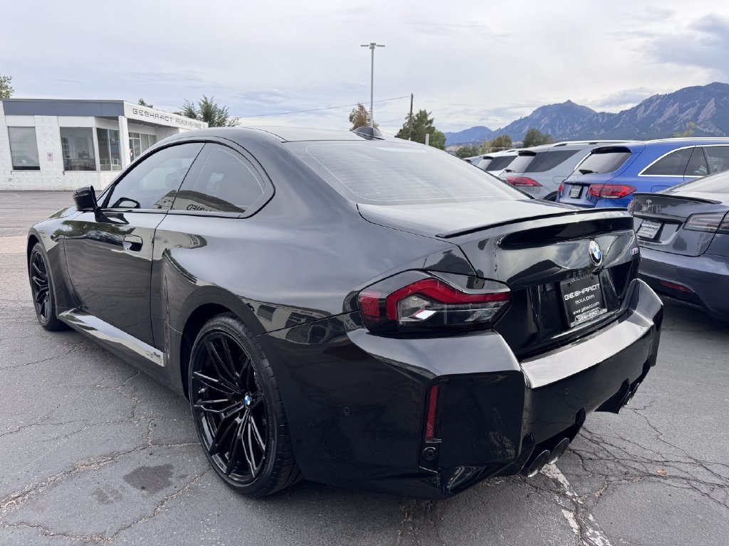 Used 2025 BMW M2 w/ Lighting Package RWD image 5