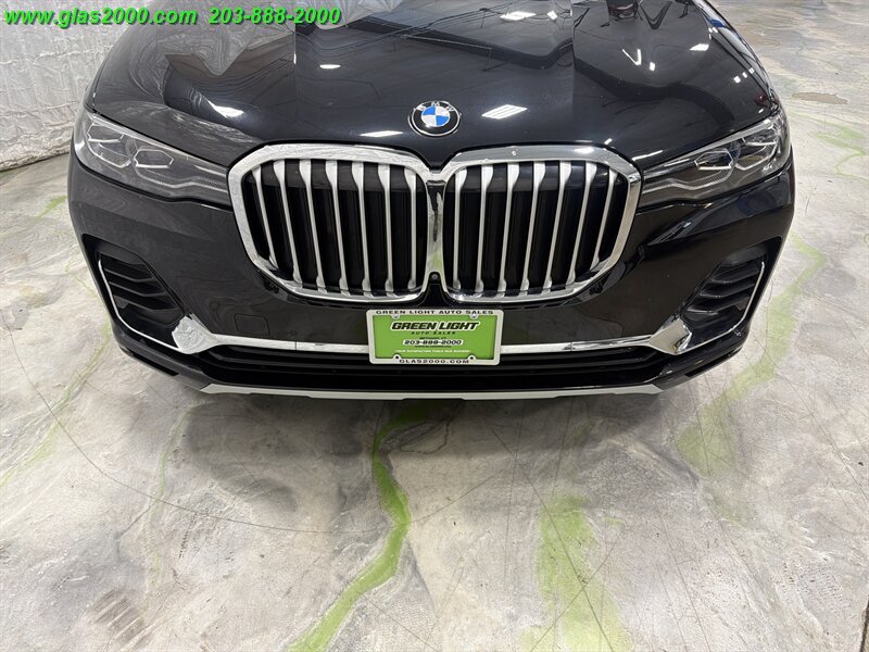 Used 2022 BMW X7 xDrive40i w/ Parking Assistance Package AWD/4WD image 24