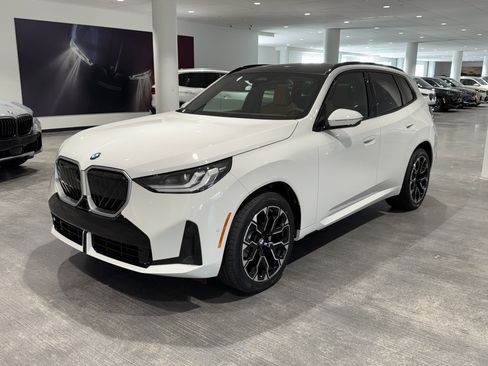 New 2026 BMW X3 xDrive30 image 3