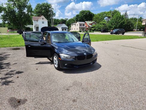 Used 2015 BMW 328i xDrive Sedan AWD/4WD image 4
