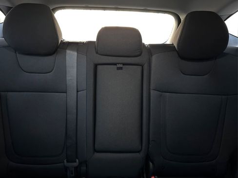 New 2026 Hyundai Tucson SE image 11