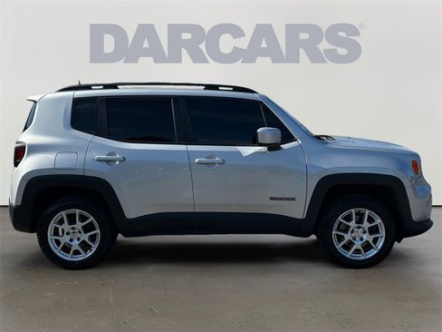 Used 2019 Jeep Renegade Latitude image 8