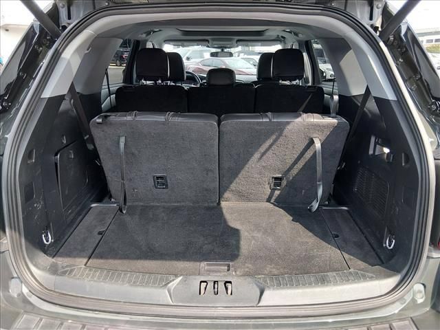Certified 2023 Ford Explorer XLT w/ Equipment Group 202A AWD/4WD image 16