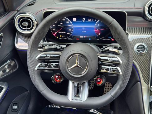 Used 2024 Mercedes-Benz GLC 43 AMG 4MATIC image 22
