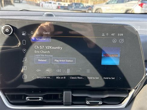 New 2025 Chevrolet Equinox LT w/ Safety and Technology Package image 13