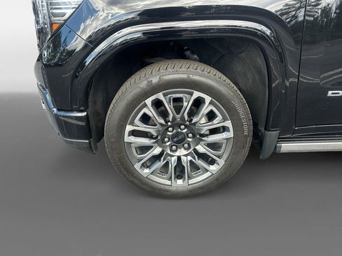 Used 2023 GMC Sierra 1500 Denali Ultimate image 15