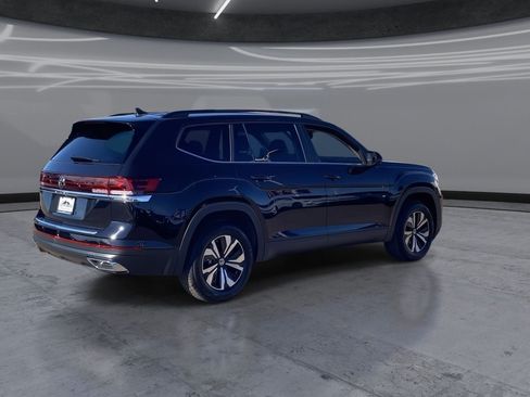 New 2026 Volkswagen Atlas SE FWD image 5