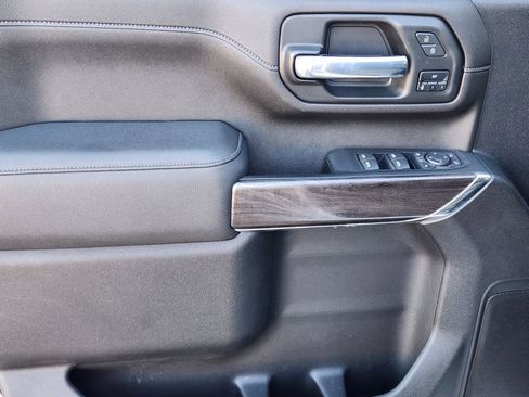 Used 2022 Chevrolet Silverado 2500 LTZ w/ LTZ Texas Edition image 22