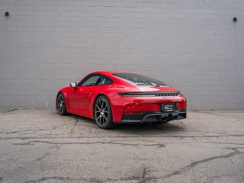 Certified 2025 Porsche 911 Carrera GTS RWD image 3