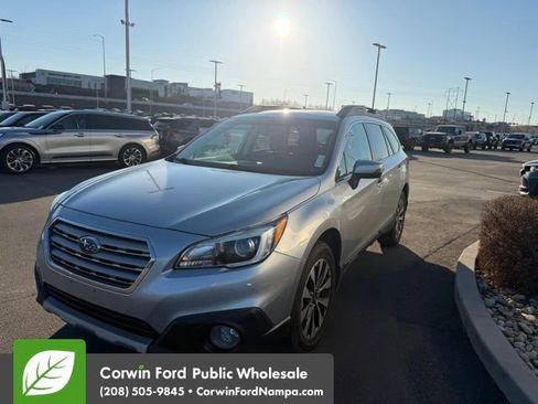 Used 2016 Subaru Outback 2.5i Limited image 3