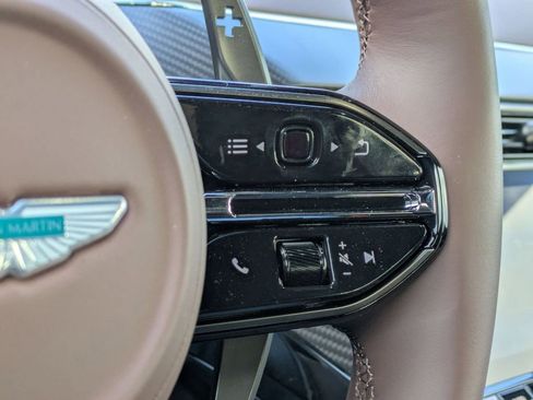 New 2026 Aston Martin V8 Vantage Base image 19