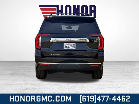 Used 2021 GMC Yukon SLT w/ SLT Premium Package image 4