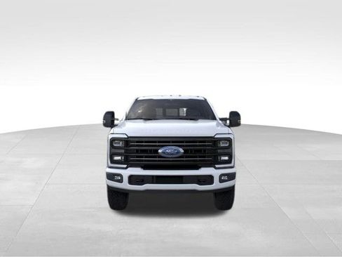New 2026 Ford F350 Platinum w/ Tremor Off-Road Package AWD/4WD image 7
