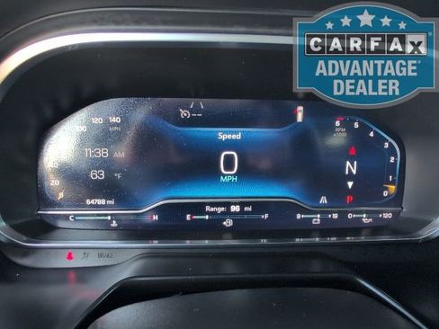 Used 2024 Chevrolet Suburban LT image 28