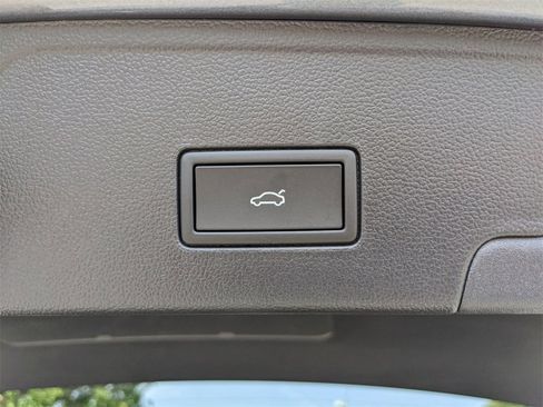 New 2025 Volkswagen Atlas Cross Sport SEL Premium R-Line image 17