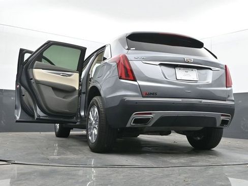 Used 2021 Cadillac XT5 Premium Luxury w/ LPO, Floor Liner Package AWD/4WD image 74