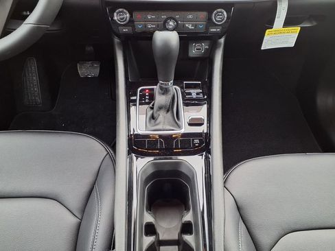 New 2026 Jeep Compass Limited w/ Sun, Sound & Navigation Group image 32