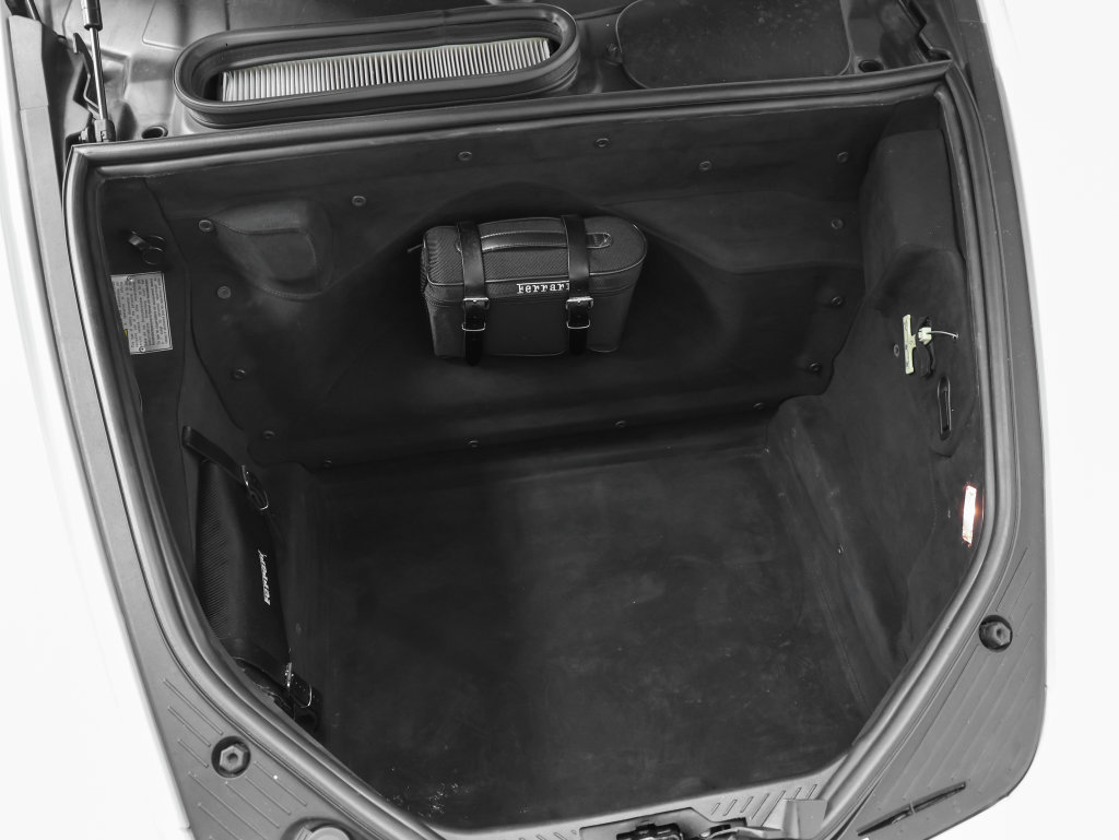 Used 2009 Ferrari F430 Scuderia RWD image 17