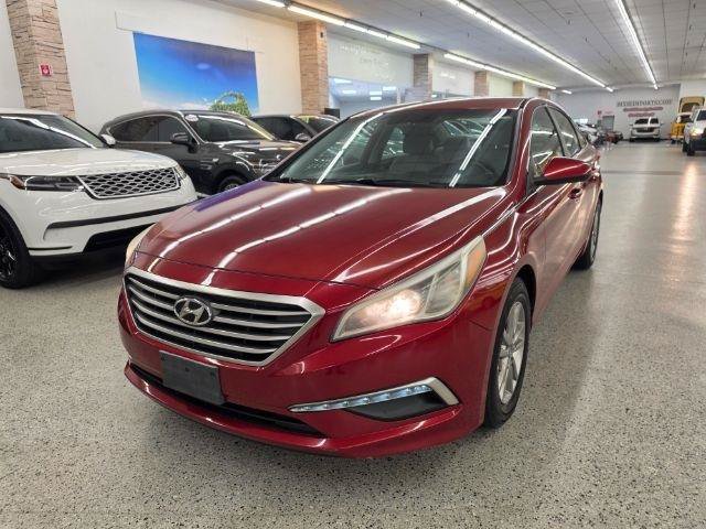 Used 2015 Hyundai Sonata SE FWD image 2