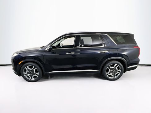 Used 2023 Hyundai Palisade Limited w/ Winter Package image 8
