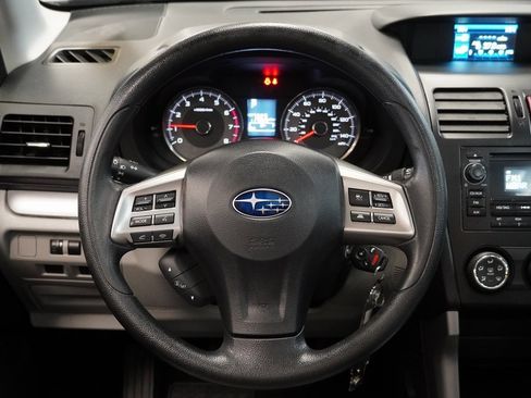 Used 2015 Subaru Forester 2.5i Premium image 12