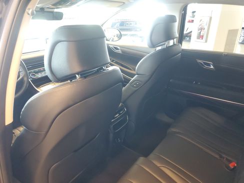 Used 2024 Genesis GV80 2.5T AWD/4WD image 16