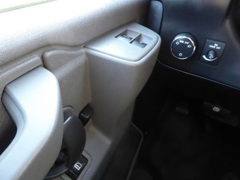 Used 2017 Chevrolet Express 2500 LS image 16