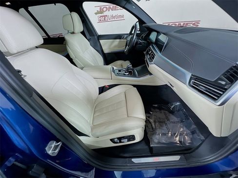 Used 2022 BMW X5 xDrive45e w/ Executive Package image 32