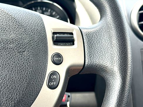 Used 2013 Nissan Rogue S FWD image 28