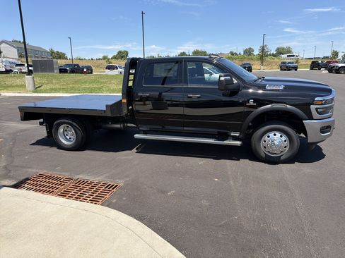 Used 2025 RAM 3500 Tradesman AWD/4WD image 6
