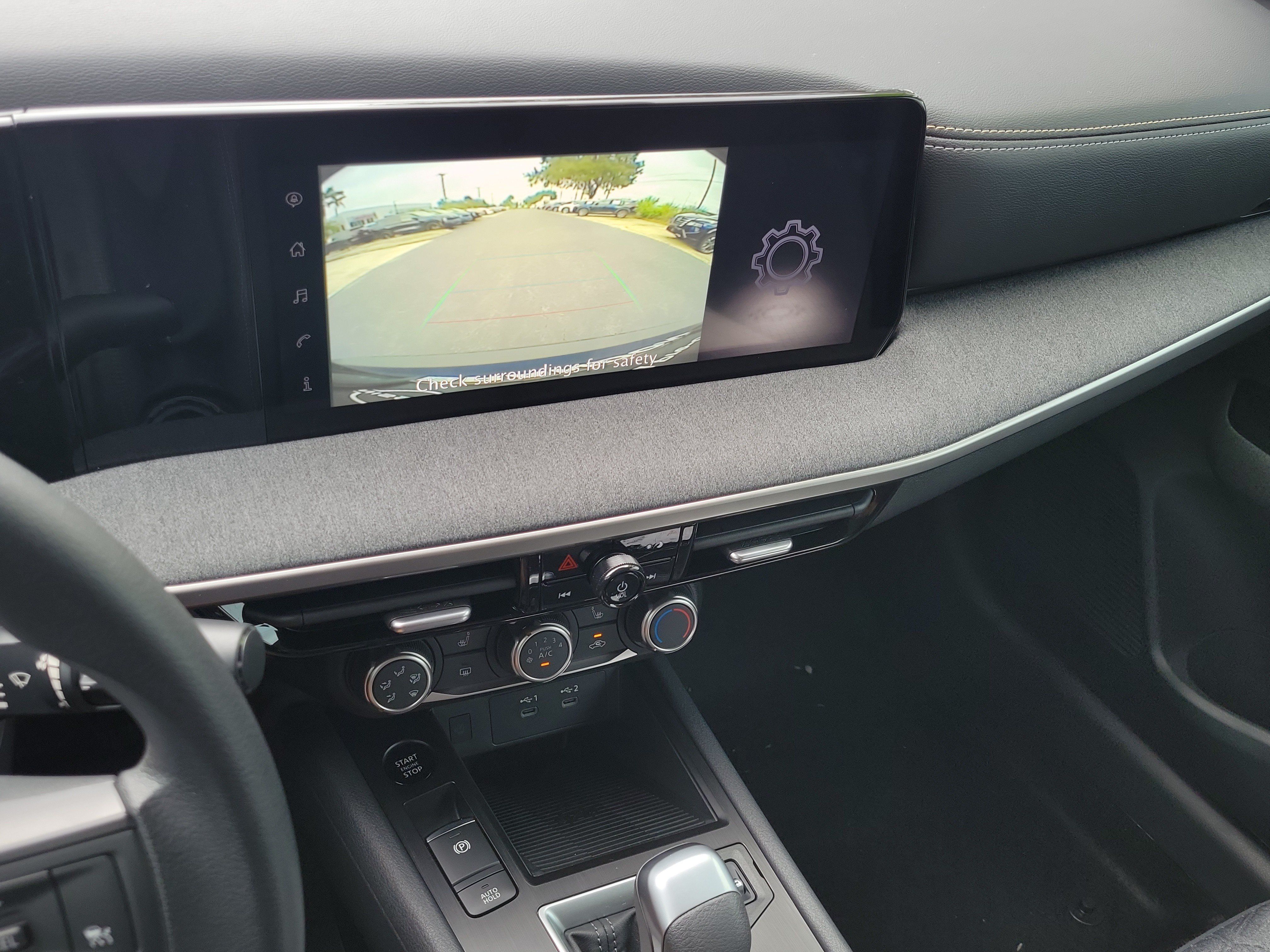 Certified 2025 Nissan Kicks SV w/ SV Premium Package FWD image 23