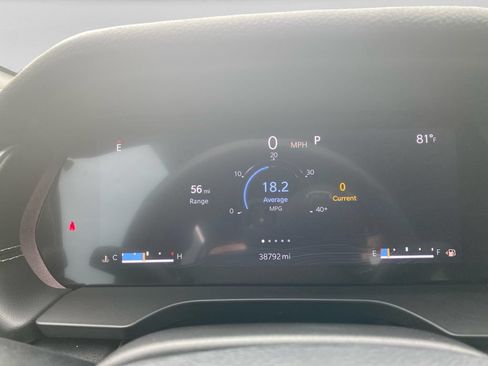 Used 2022 Jeep Grand Cherokee Altitude AWD/4WD image 18